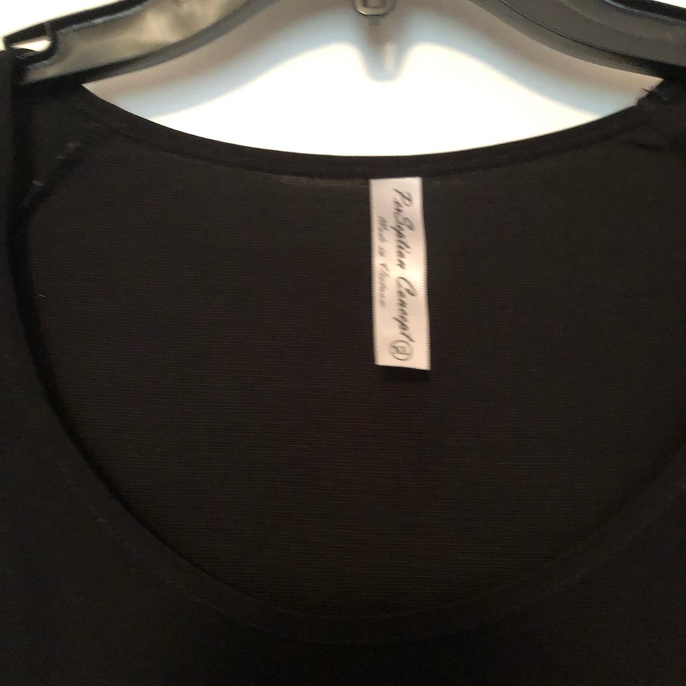 Blouse - Picture 2 of 2
